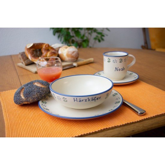 Named Mug/Saucer/Breakfast plate/Bowl - Amerland Set of 4